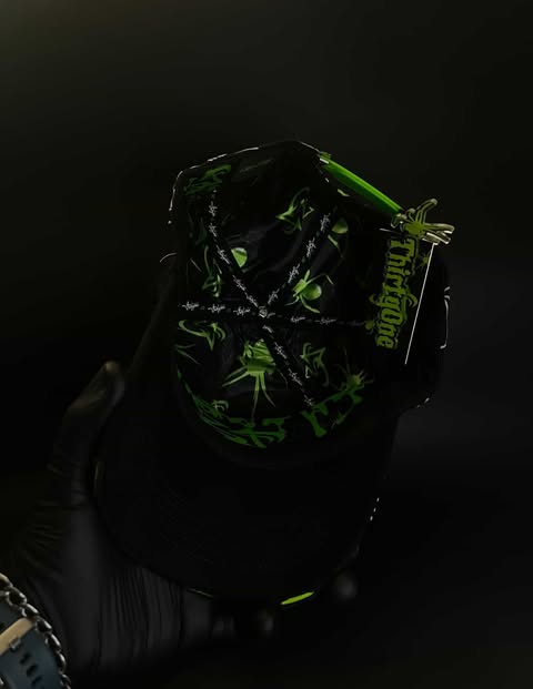 31 Hats ARACHNOPHOBIA